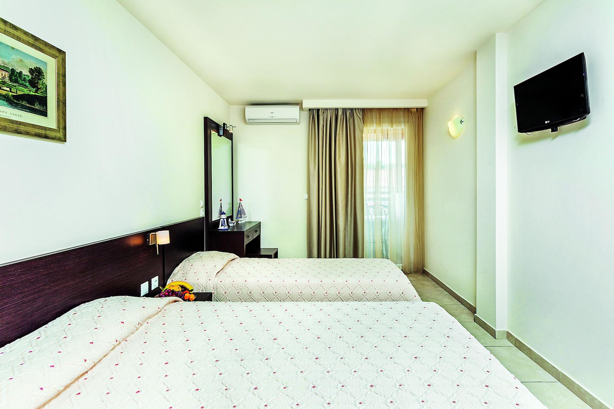 Elinotel Polis Отель 3*